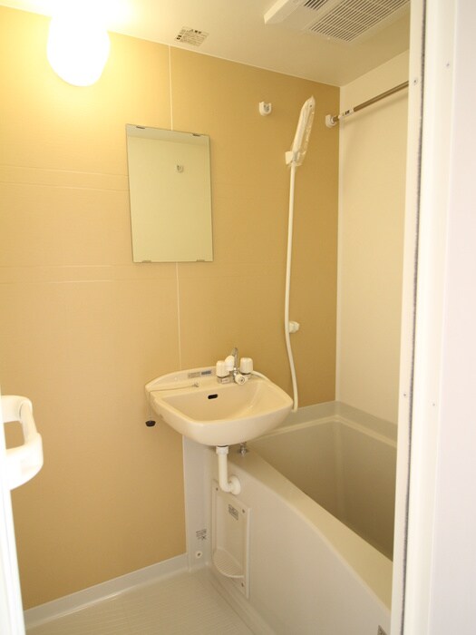 物件内観写真9　(バス／シャワールーム等)