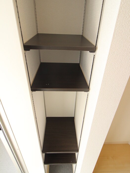 物件内観写真13　(靴箱)