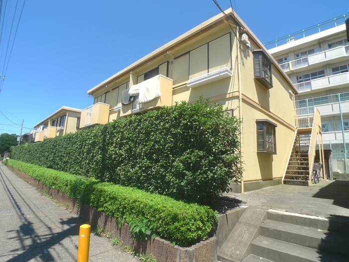 ファミ－ユ中村弐番館