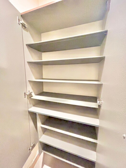 物件内観写真17　(靴箱)