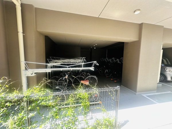 駐輪場