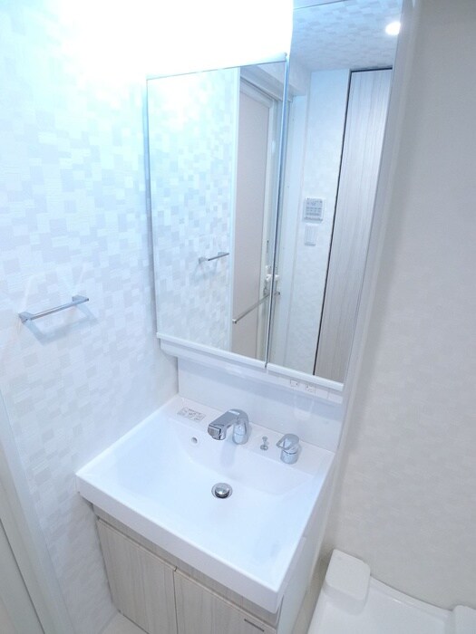 物件内観写真10　(洗面)