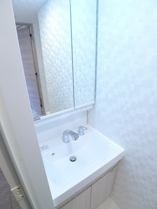 物件内観写真10　(洗面)