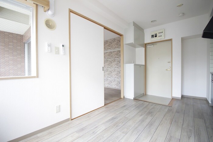 物件内観写真20　(居室)