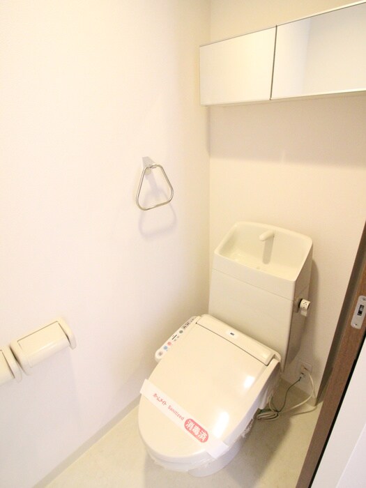 物件内観写真10　(トイレ)