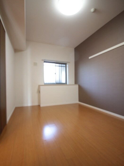 物件内観写真13　(居室)