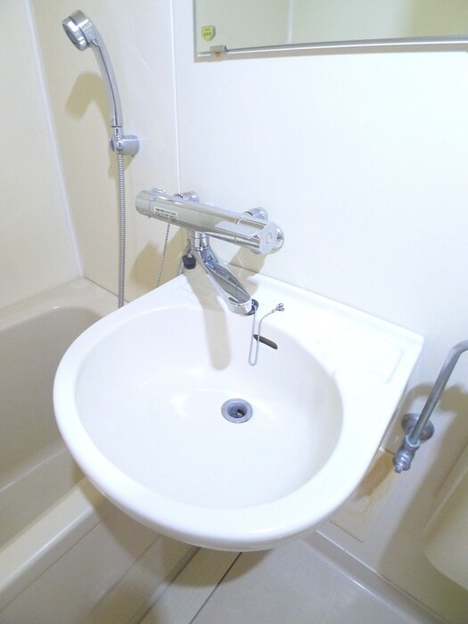 物件内観写真12　(洗面)