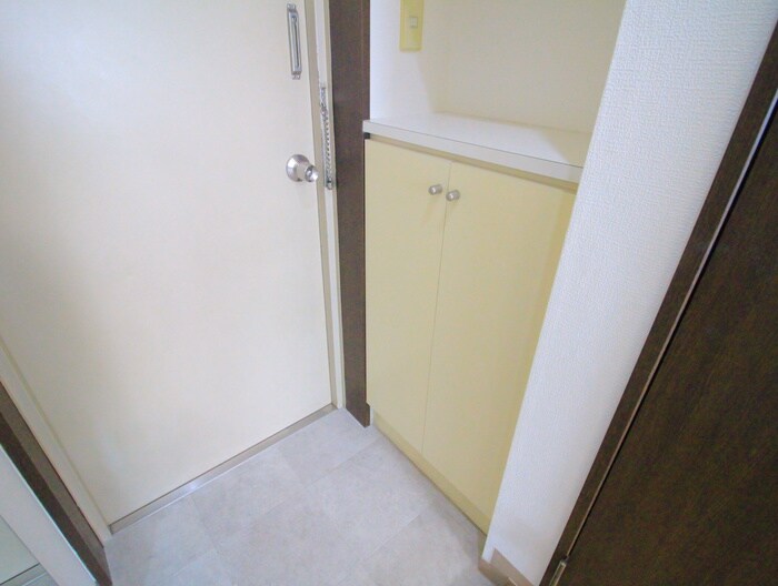 物件内観写真17　(靴箱)