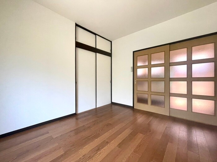 物件内観写真10　(居室)