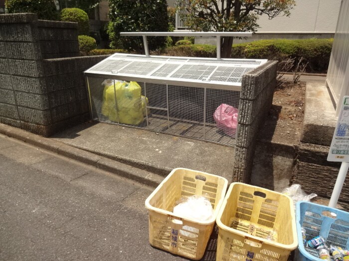 物件外観写真6　(建物設備)