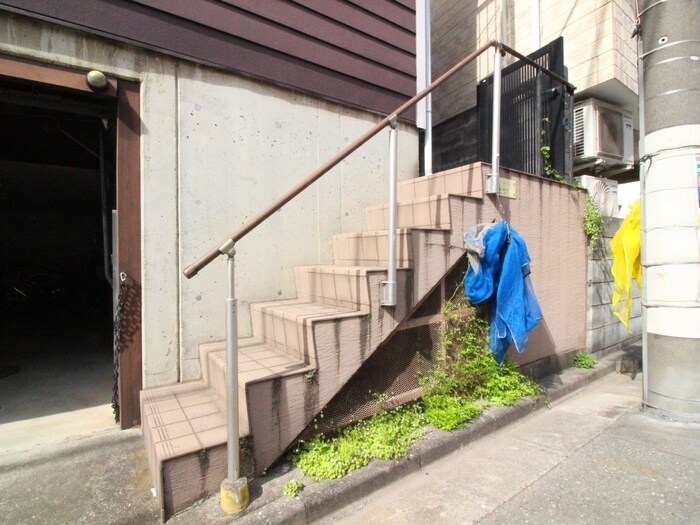 物件外観写真4　(建物設備)