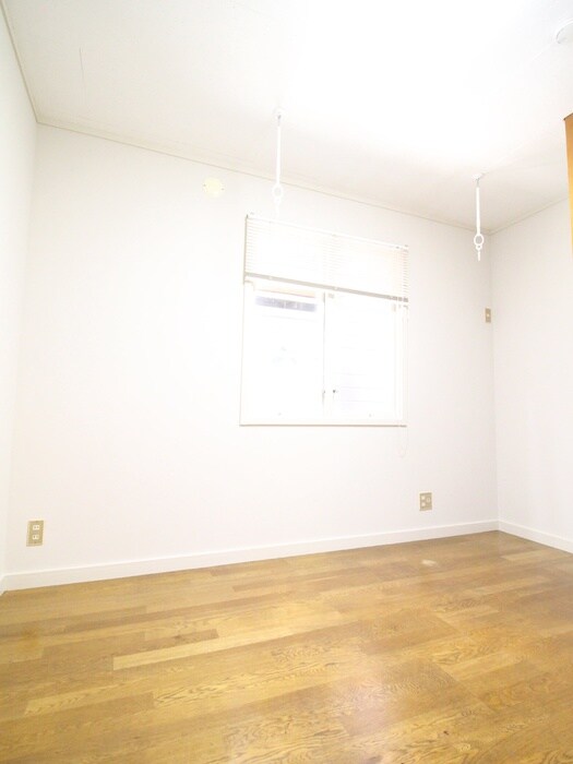 物件内観写真11　(居室)