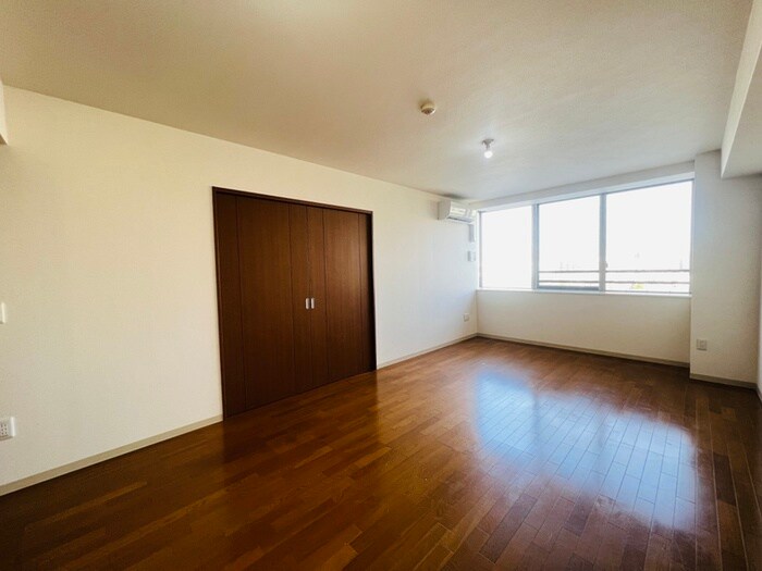 物件内観写真11　(居室)