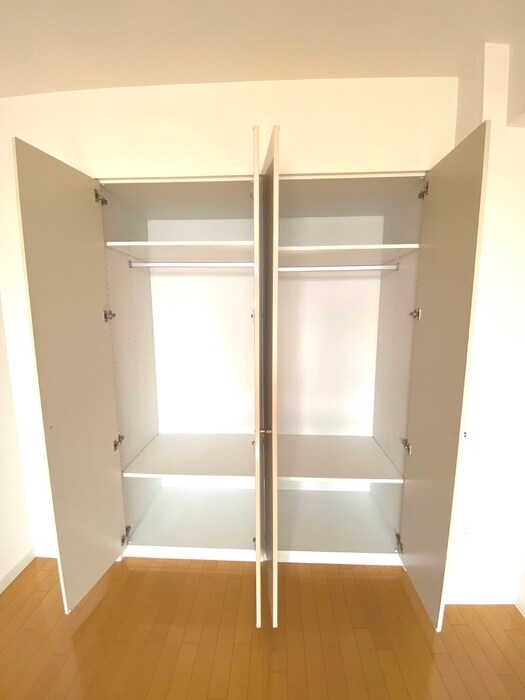 物件内観写真11　(収納)