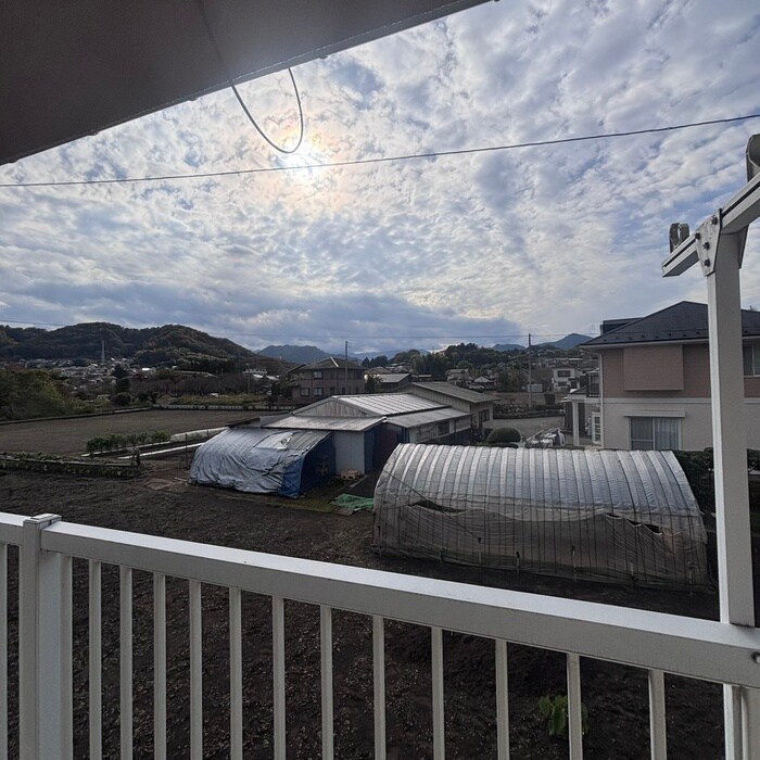 物件内観写真17　(室内からの展望)