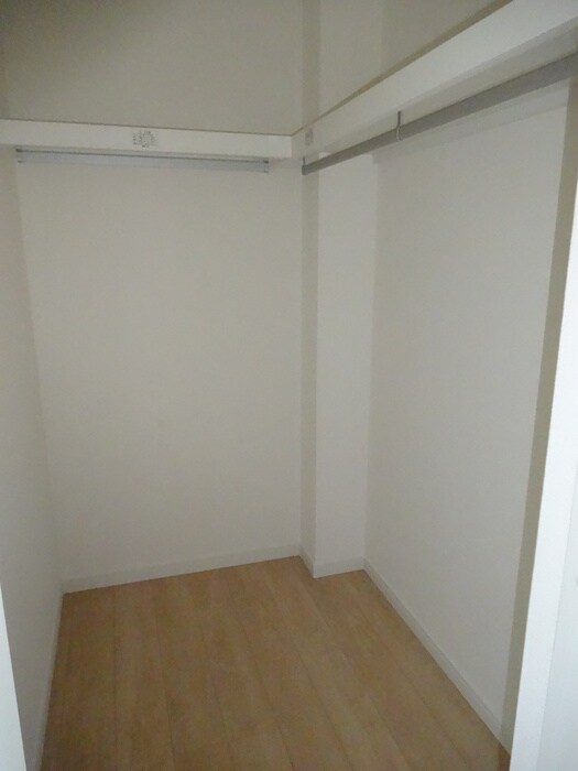 物件内観写真13　(洗面)