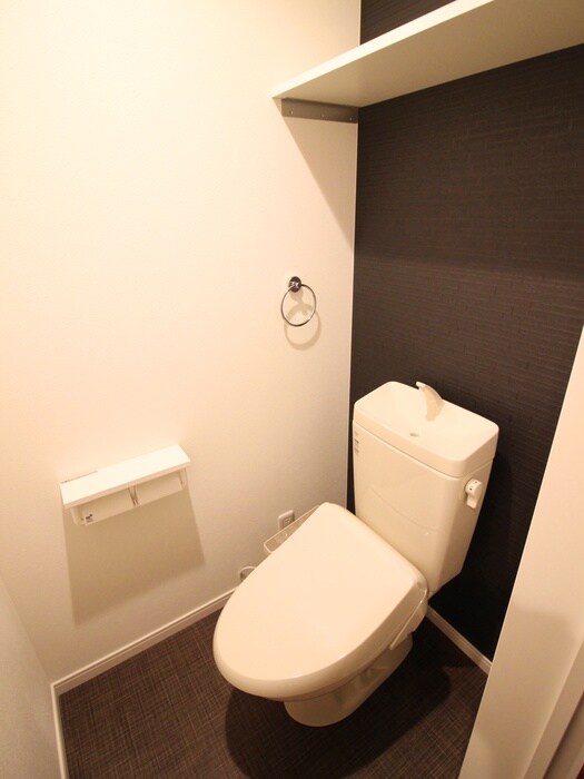 物件内観写真13　(トイレ)