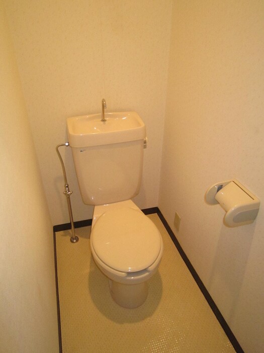 物件内観写真9　(トイレ)