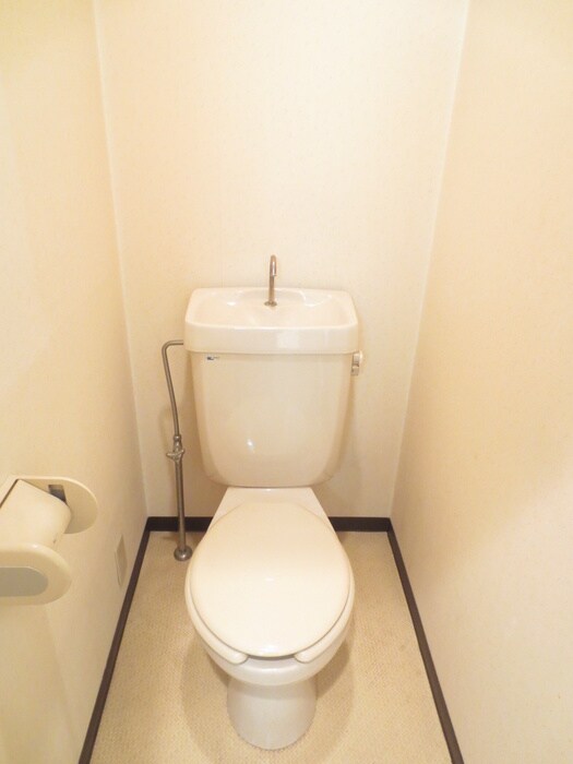 物件内観写真11　(トイレ)