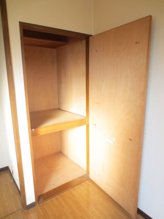 物件内観写真14　(収納)