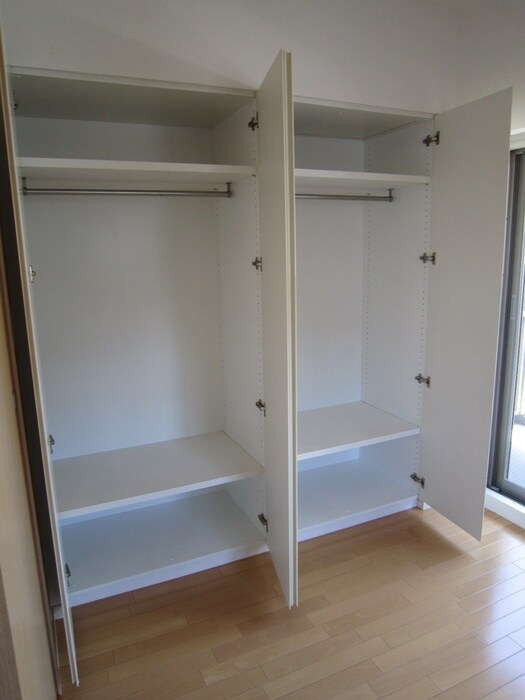 物件内観写真10　(収納)