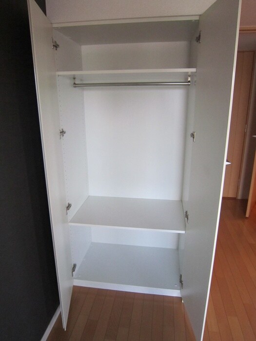 物件内観写真10　(収納)