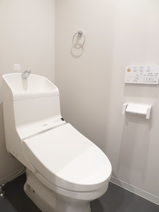 物件内観写真13　(トイレ)