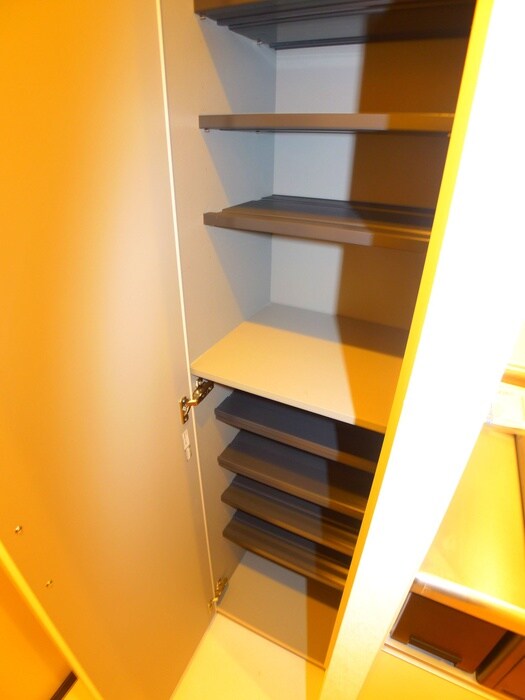 物件内観写真16　(靴箱)