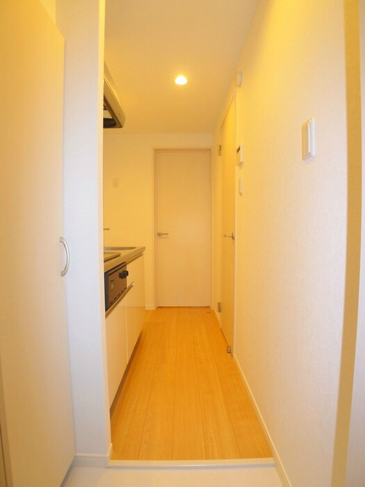 物件内観写真21　(玄関)