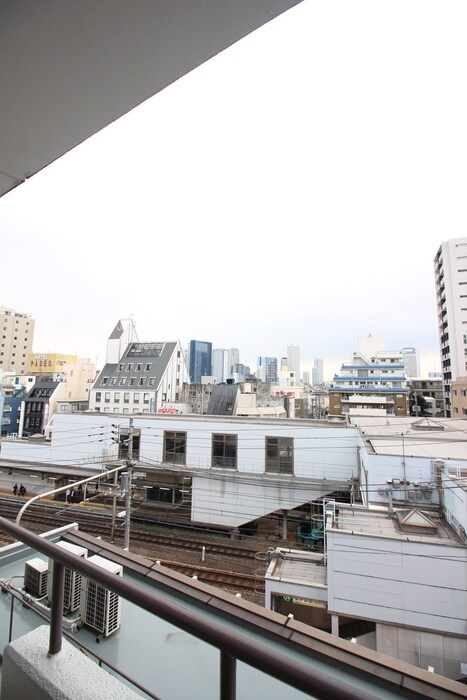 物件内観写真15　(室内からの展望)