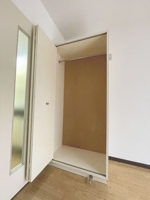 物件内観写真8　(収納)