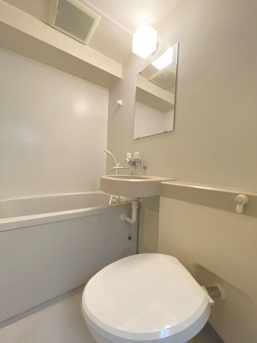 物件内観写真13　(バス／シャワールーム等)