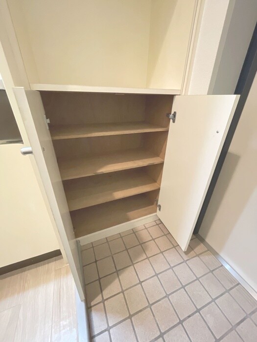 物件内観写真20　(靴箱)