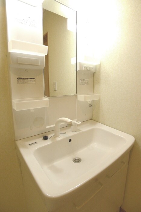 物件内観写真10　(洗面)