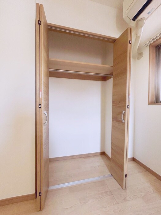 物件内観写真16　(収納)