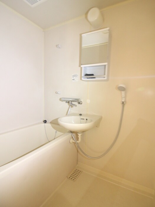 物件内観写真10　(バス／シャワールーム等)