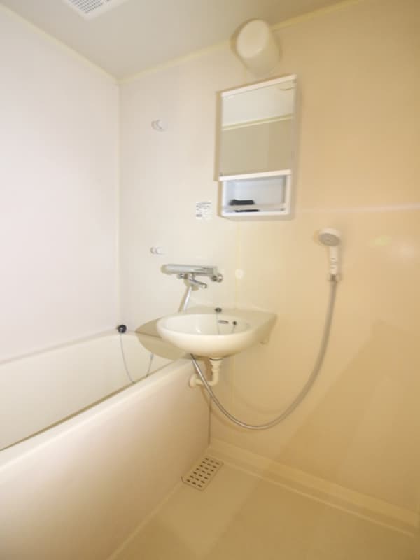 バス／シャワールーム等