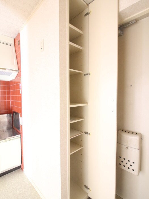 物件内観写真17　(靴箱)