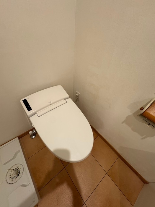 物件内観写真13　(トイレ)