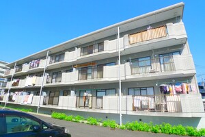 カ－サ鹿手２外観写真