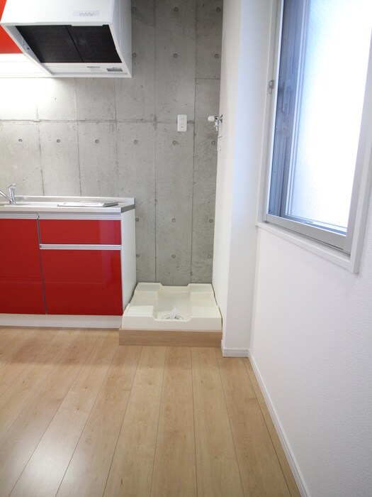 物件内観写真8　(玄関)