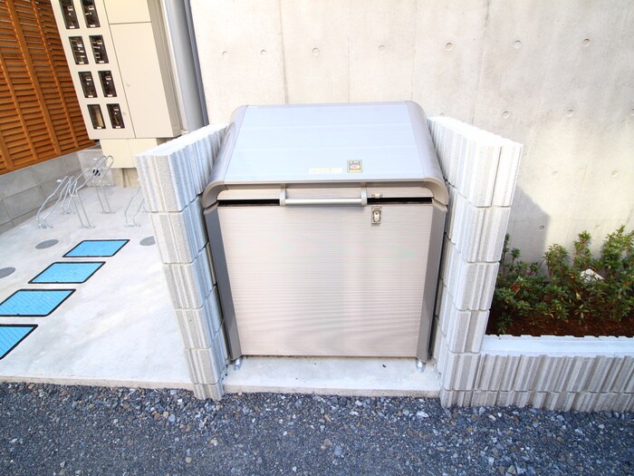 物件外観写真4　(建物設備)