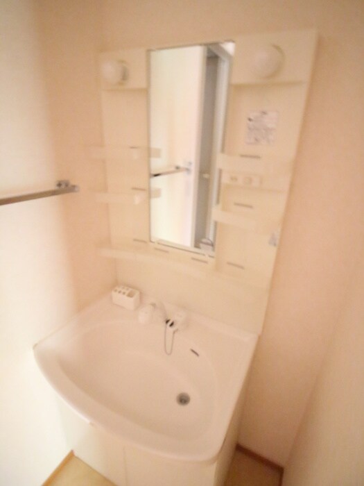 物件内観写真11　(洗面)