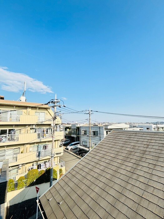 物件内観写真10　(室内からの展望)