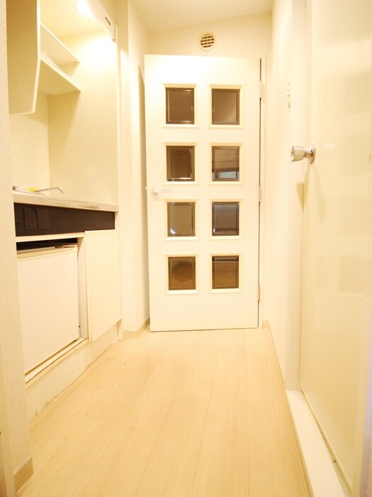 物件内観写真19　(廊下)