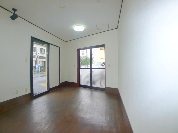 物件内観写真8　(内観写真)