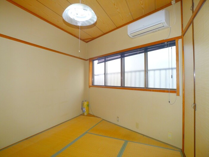 物件内観写真11　(居室)