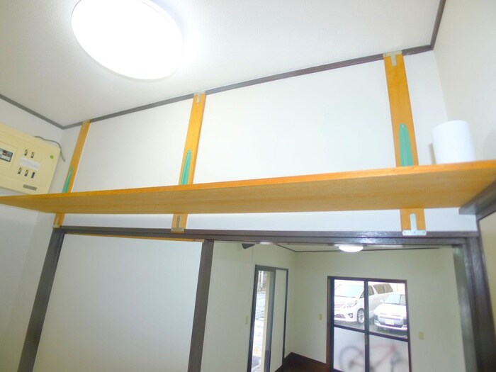 物件内観写真12　(収納)