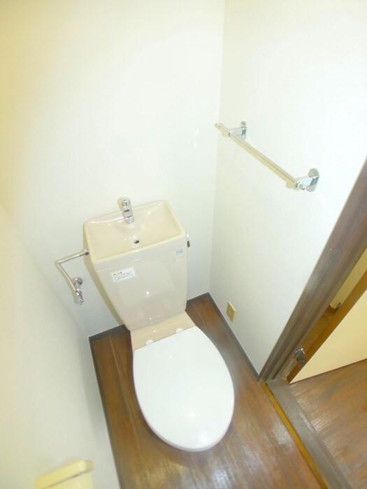 物件内観写真18　(トイレ)