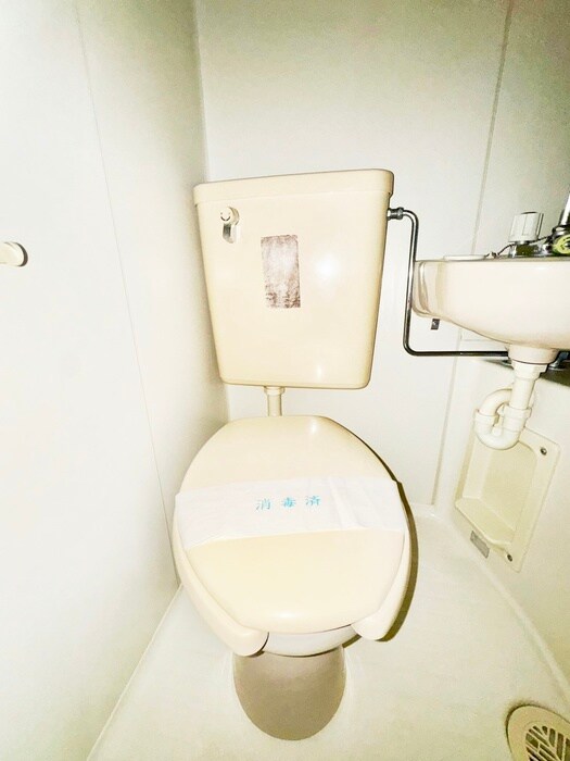 物件内観写真12　(トイレ)